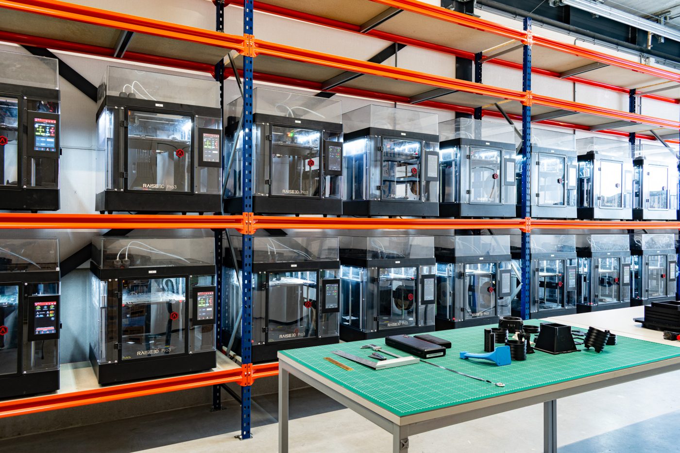 Showcasing 3D printing farm